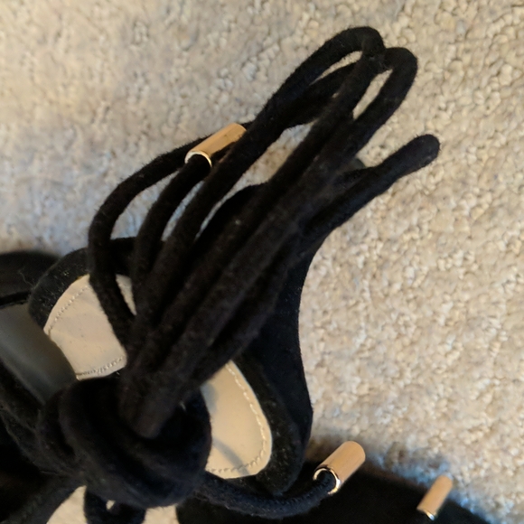 Forever 21 shoes 7.5 - Picture 4 of 4